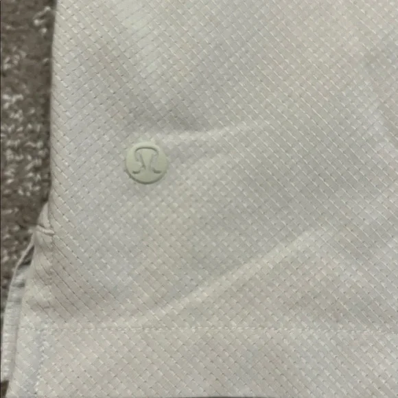 Lululemon Men’s Polo Neutral Color Size L - Picture 6 of 7